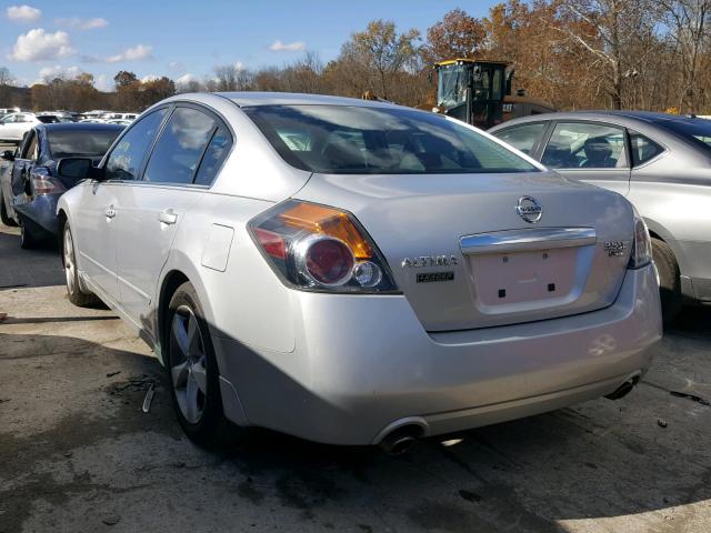 1N4BL21E78C156607 - 2008 NISSAN ALTIMA 3.5 SILVER photo 3