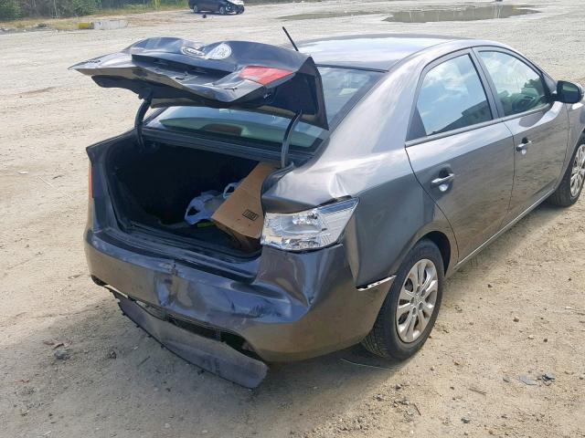 KNAFU4A29D5724426 - 2013 KIA FORTE EX GRAY photo 9