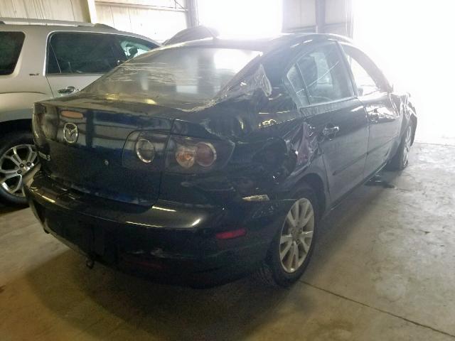 JM1BK32F281848358 - 2008 MAZDA 3 I BLACK photo 4