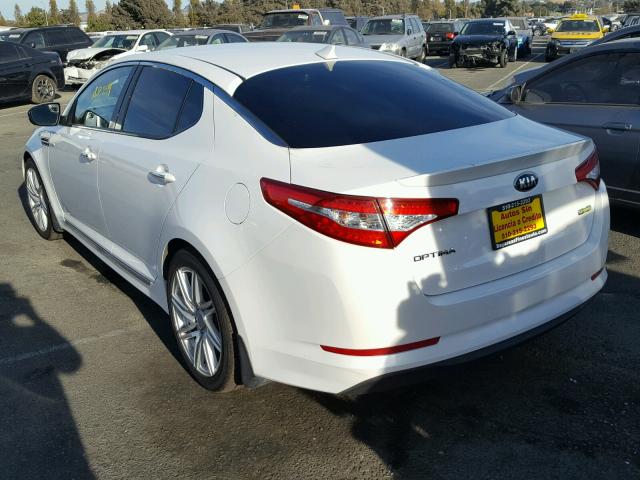 KNAGM4AD7D5054302 - 2013 KIA OPTIMA HYB WHITE photo 3