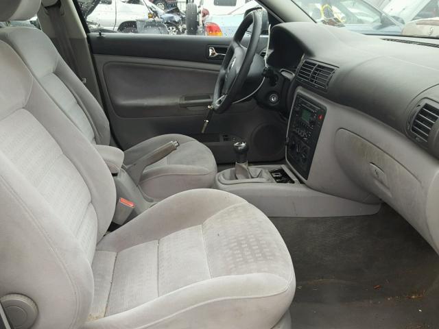 WVWMD63B13P184222 - 2003 VOLKSWAGEN PASSAT GL GRAY photo 5