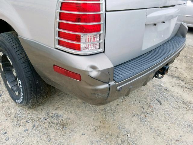 4M2DU86WX4ZJ31173 - 2004 MERCURY MOUNTAINEE SILVER photo 9