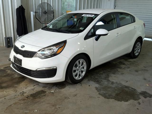 KNADM4A33H6118720 - 2017 KIA RIO LX WHITE photo 2