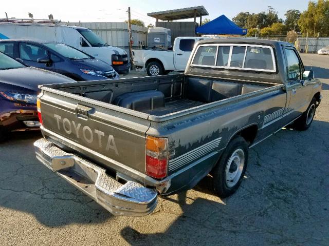 JT4RN55D6H7013761 - 1987 TOYOTA PICKUP 1/2 GRAY photo 4