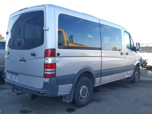 WD8PE746X75133423 - 2007 DODGE SPRINTER 2 SILVER photo 4