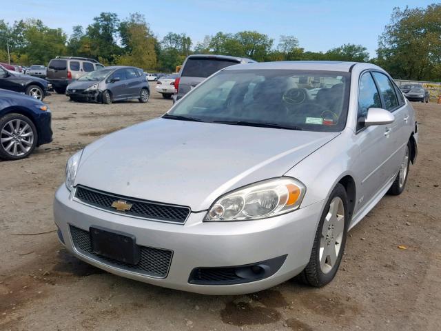 2G1WD57CX91290818 - 2009 CHEVROLET IMPALA SS SILVER photo 2