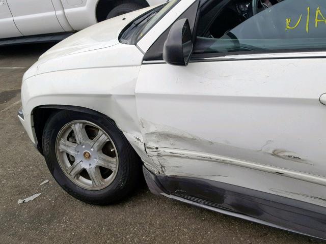 2C8GM68444R364719 - 2004 CHRYSLER PACIFICA WHITE photo 9