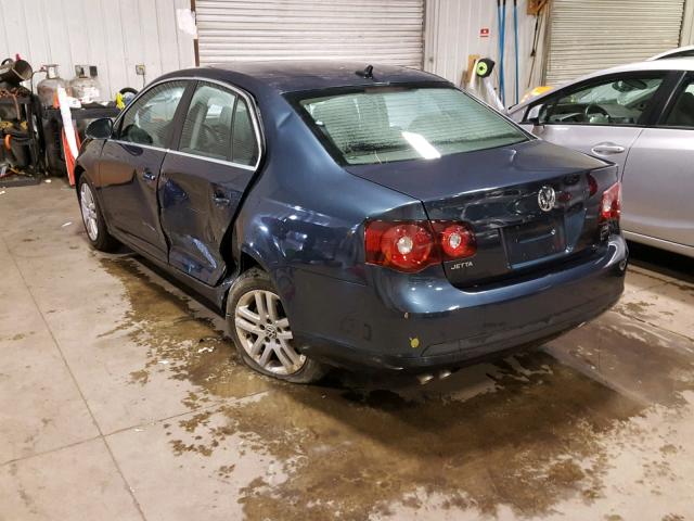 3VWRL71K19M148897 - 2009 VOLKSWAGEN JETTA TDI BLUE photo 3