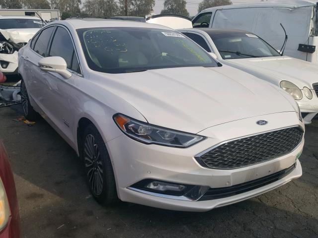 3FA6P0SU7HR105514 - 2017 FORD FUSION TIT WHITE photo 1