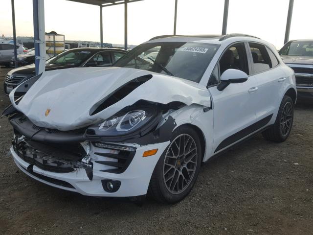 WP1AA2A54JLB13360 - 2018 PORSCHE MACAN WHITE photo 2