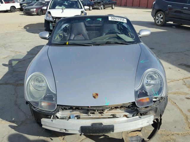 WP0CA2981XU630126 - 1999 PORSCHE BOXSTER SILVER photo 9