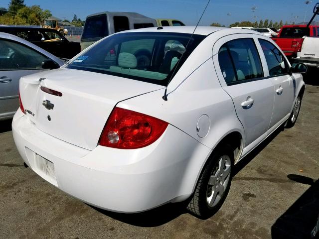 1G1AL58F187156013 - 2008 CHEVROLET COBALT LT WHITE photo 4