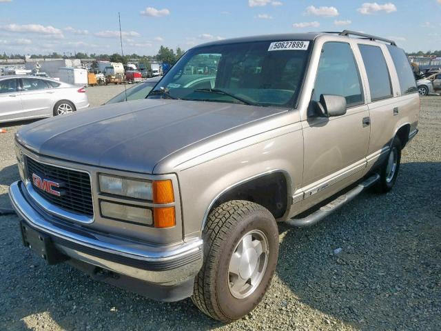 1GKEK13R3XJ797563 - 1999 GMC YUKON TAN photo 2