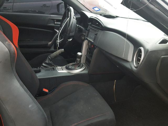 JF1ZNAA14F8701761 - 2015 TOYOTA SCION FR-S BLACK photo 5