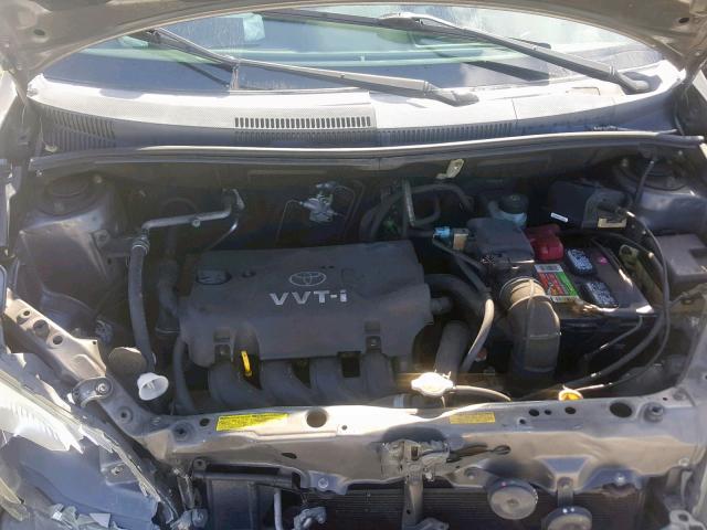 JTKKT624240073467 - 2004 TOYOTA SCION XA GRAY photo 7