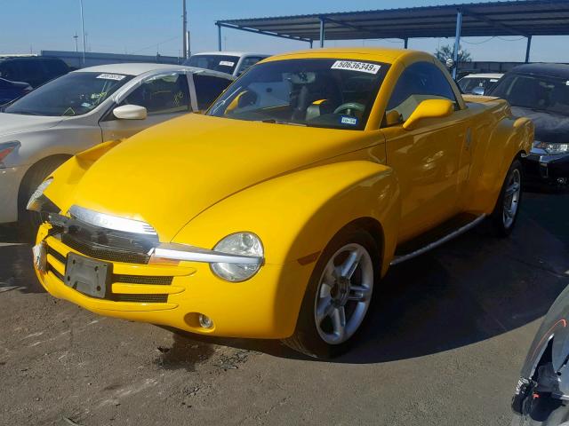 1GCES14P34B112198 - 2004 CHEVROLET SSR 黄色 照片 2