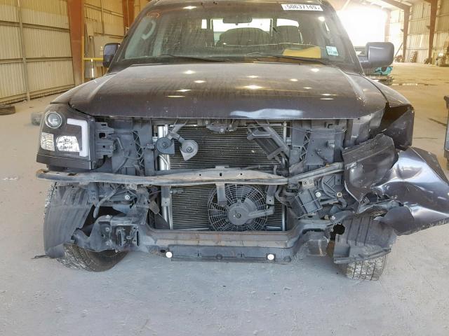 1N6BA07A26N565394 - 2006 NISSAN TITAN XE GRAY photo 9