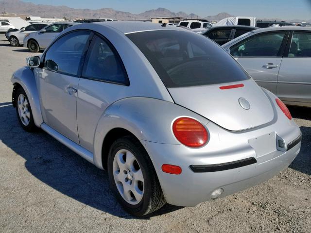 3VWCK21C93M406370 - 2003 VOLKSWAGEN NEW BEETLE Gümüş foto 3
