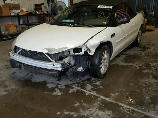 1C3EL55T73N608784 - 2003 CHRYSLER SEBRING LX WHITE photo 2