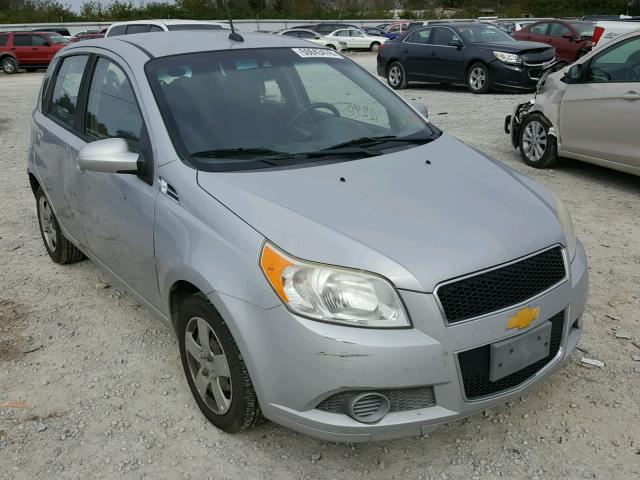 KL1TD6DEXAB090958 - 2010 CHEVROLET AVEO LS GRAY photo 1