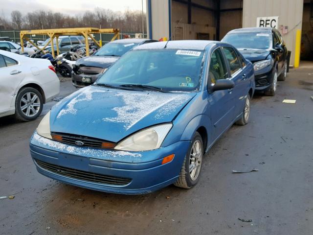 1FAFP3839YW296995 - 2000 FORD FOCUS ZTS BLUE photo 2
