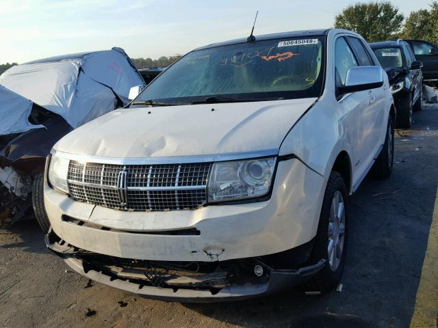 2LMDU68C07BJ32580 - 2007 LINCOLN MKX WHITE photo 2