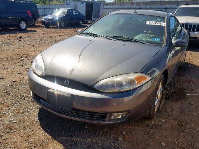 1ZWHT61L525609878 - 2002 MERCURY COUGAR V6 SILVER photo 2