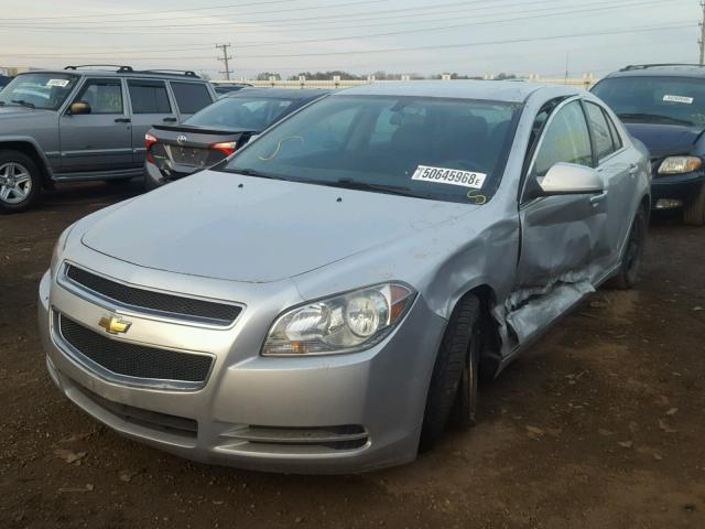 1G1ZC5E04AF197279 - 2010 CHEVROLET MALIBU 1LT SILVER photo 2