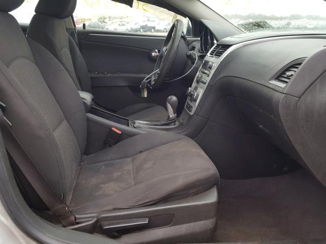 1G1ZC5E04AF197279 - 2010 CHEVROLET MALIBU 1LT SILVER photo 5