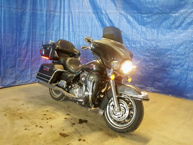 1HD1FCW166Y611065 - 2006 HARLEY-DAVIDSON FLHTCUI BLACK photo 1