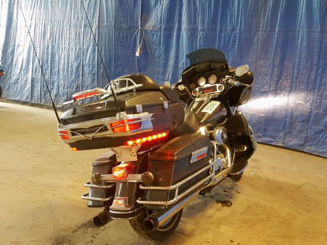 1HD1FCW166Y611065 - 2006 HARLEY-DAVIDSON FLHTCUI BLACK photo 4