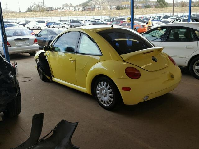 3VWCK21C32M405262 - 2002 VOLKSWAGEN NEW BEETLE YELLOW photo 3