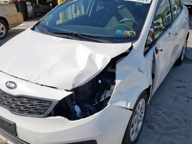 KNADM4A38D6265576 - 2013 KIA RIO LX WHITE photo 9