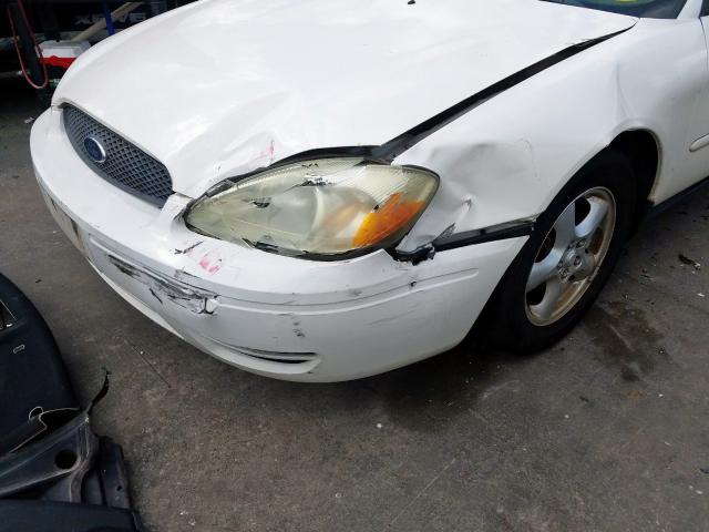 1FAFP55U44G105402 - 2004 FORD TAURUS SES WHITE photo 9