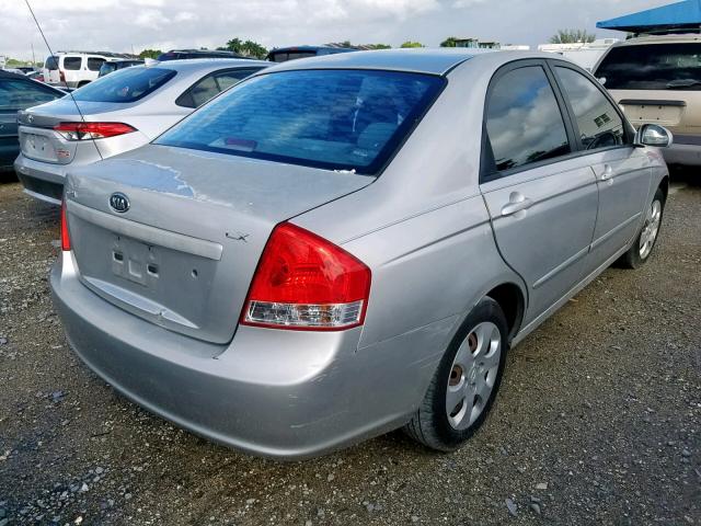 KNAFE221095605467 - 2009 KIA SPECTRA EX SILVER photo 4