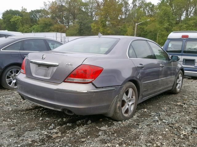 JH4KB16535C013910 - 2005 ACURA RL GRAY photo 4