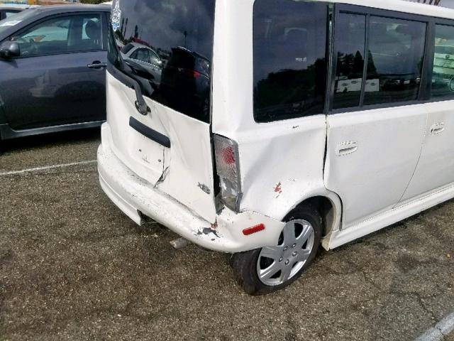 JTLKT324564094156 - 2006 TOYOTA SCION XB 白色 照片 9