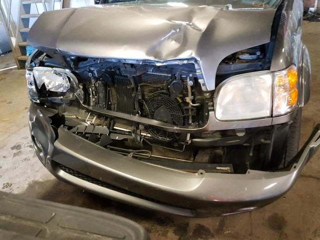 5TDBT48A34S208395 - 2004 TOYOTA SEQUOIA LI GRAY photo 9