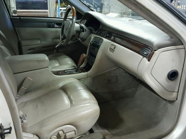 1G6KS54Y12U226689 - 2002 CADILLAC SEVILLE SL WHITE photo 5