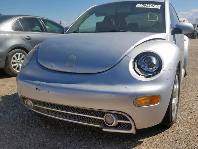 3VWCK21C63M406455 - 2003 VOLKSWAGEN NEW BEETLE 银色 照片 9