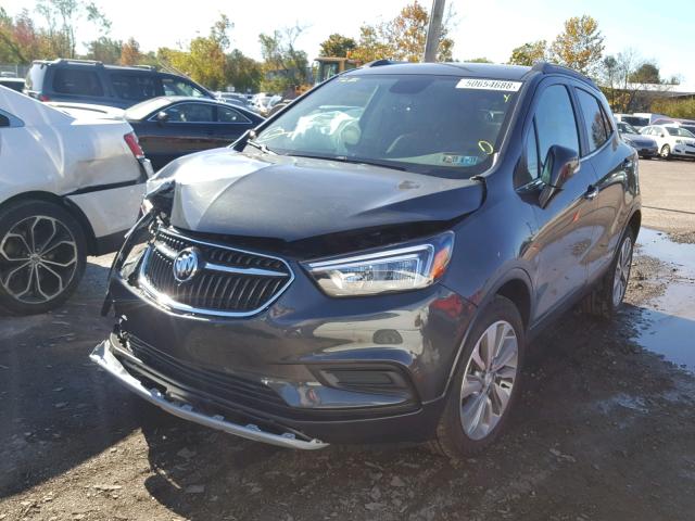 KL4CJASB6JB691422 - 2018 BUICK ENCORE PRE GRAY photo 2