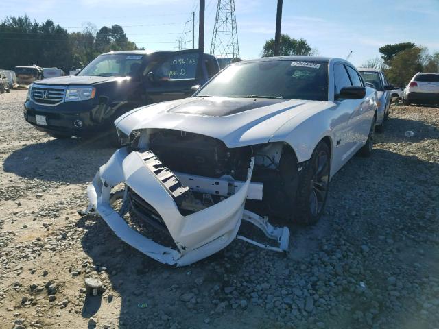 2C3CDXEJ9DH726425 - 2013 DODGE CHARGER SR WHITE photo 2