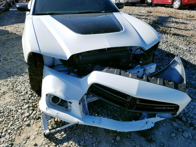 2C3CDXEJ9DH726425 - 2013 DODGE CHARGER SR WHITE photo 9