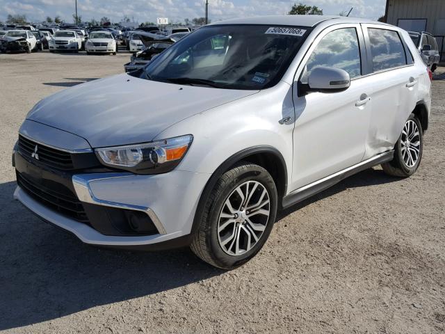 JA4AP3AU6GZ064000 - 2016 MITSUBISHI OUTLANDER WHITE photo 2