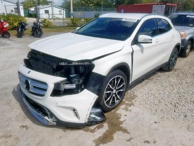 WDCTG4GB4FJ067821 - 2015 MERCEDES-BENZ GLA 250 4M WHITE photo 2