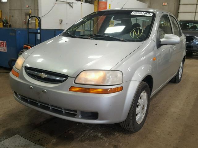 KL1TJ526X4B267835 - 2004 CHEVROLET AVEO LS SILVER photo 2