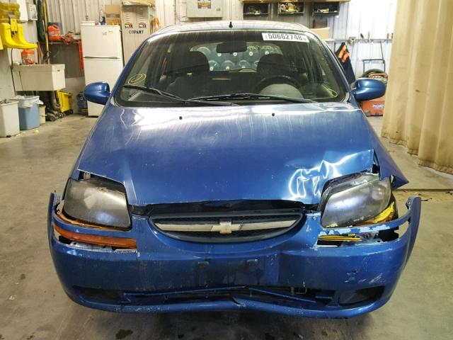 KL1TD62674B209033 - 2004 CHEVROLET AVEO BLUE photo 9