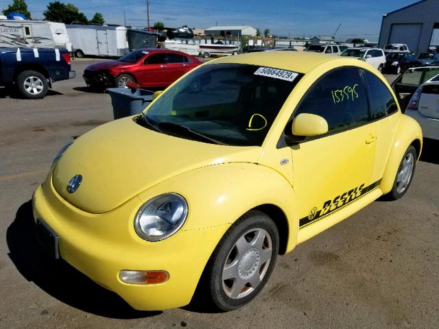 3VWBA21C0YM409566 - 2000 VOLKSWAGEN NEW BEETLE ყვითელი ფოტო 2