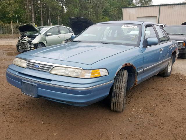 2FACP74WXPX115318 - 1993 FORD CROWN VICT BLUE photo 2