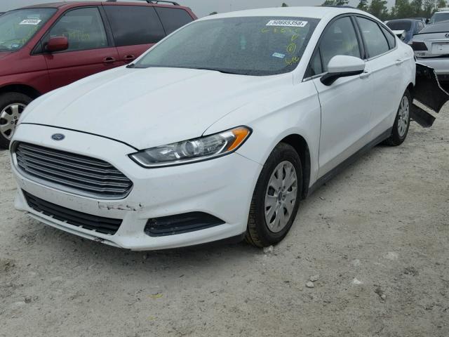 1FA6P0G73E5362431 - 2014 FORD FUSION S WHITE photo 2